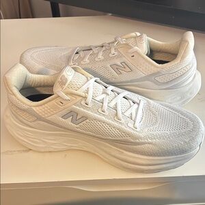 New Balance  Fresh Foam X 1080v13 Cream and White Running Shoes Wide